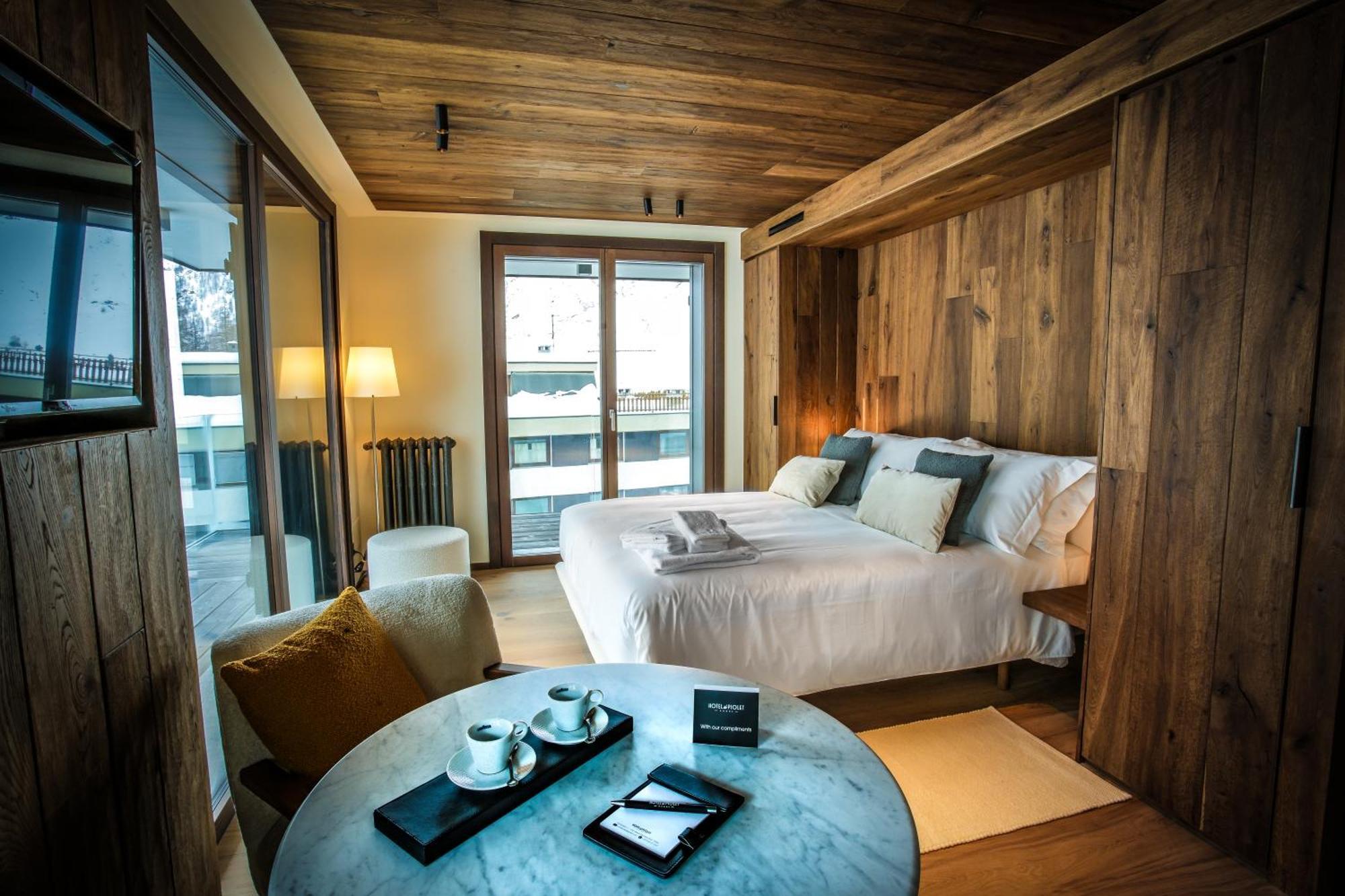 Hotel Al Piolet Breuil-Cervinia Exterior photo